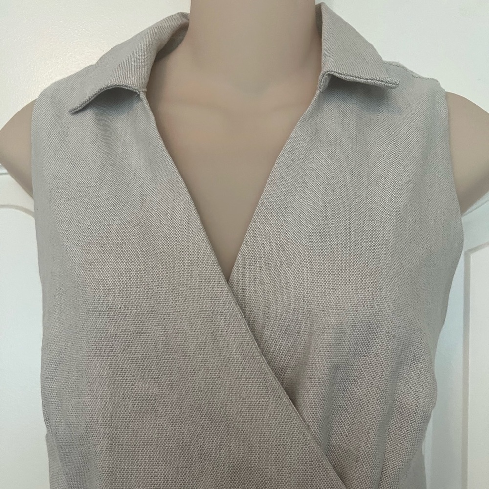Ann Taylor linen blend khaki colored collared wrap dress. Size Large. Brand new
